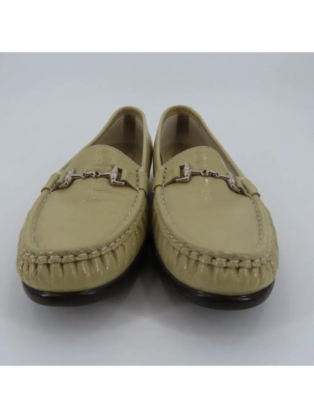SAS Tripad Womens 9 S Beige Khaki Patent Leather Silver Metal Horse Bit Loafers